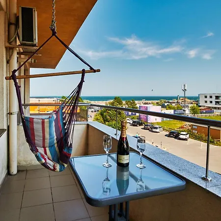 Fratelli Summerland Apartment Mamaia